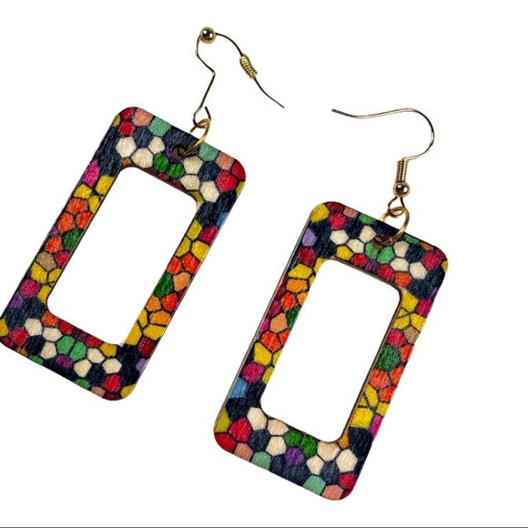 Square wooden rainbow color spots earrings NEW - Picture 1 of 5